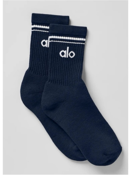 ALO Yoga Other - Alo Uni-sexvNavy Performance Crew Socks Size Medium